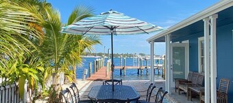 Private Bayside Property -- With Private Fishing/Boating Pier/Remote Office