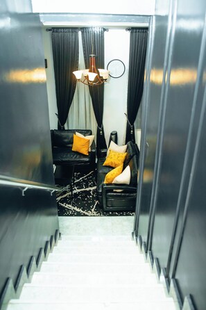 Nicht klassifiziertes Bild, 5 von 30, Schaltfläche