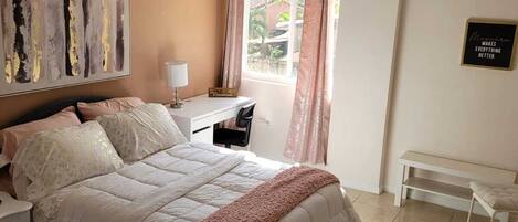 2 bedrooms, desk, iron/ironing board, free WiFi