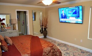 4 Schlafzimmer, Bügeleisen/Bügelbrett, WLAN