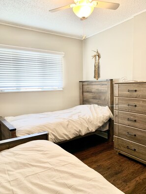 2 Schlafzimmer, WLAN, Bettwäsche