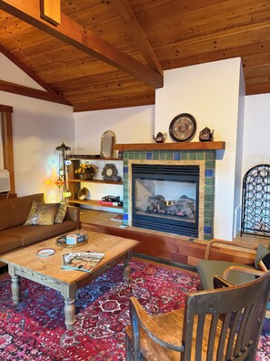 TV connectée, cheminée