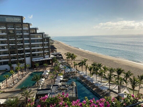 On the beach - 3BD Oceanfront Penthouse Christmas 2026 (Cabo San Lucas)