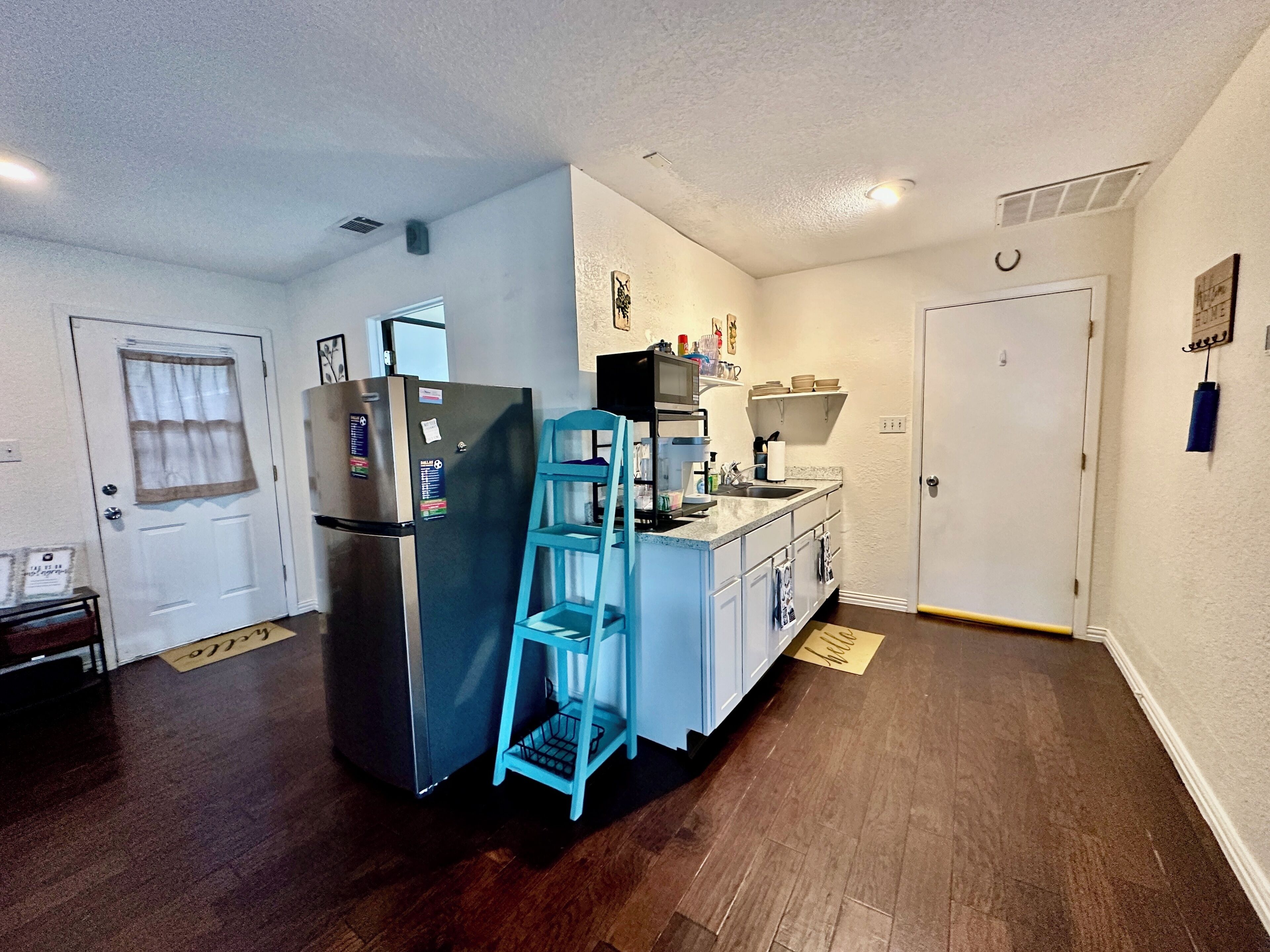 Fridge, microwave, coffee/tea maker, toaster