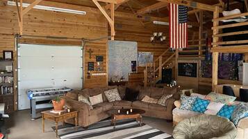 TV, fireplace, DVD player