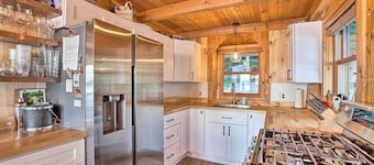 Updated Glen Arbor Cottage on Lake: Dock & Mooring