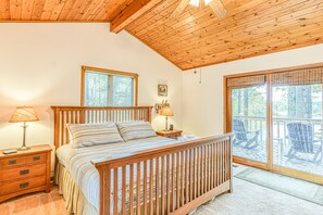 4 bedrooms, Internet, bed sheets