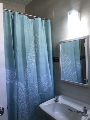 Shower, towels, soap, toilet paper - Spring Bookings! Anidele Bliss - 1 BR near Beach/Pool ⭐️ In walkable Holetown. (Holetown)