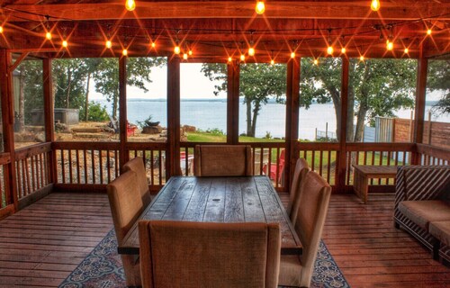Jewell of Eufaula! Lake view, hot tub, & fire pit!