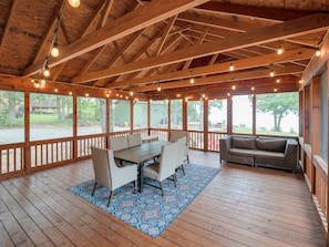 Interior - Jewell of Eufaula! Lake view, hot tub, & fire pit! (Crowder)
