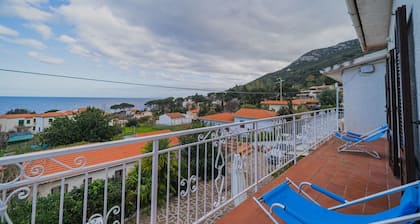 APPARTAMENTI SANT'ANDREA - CASA BELVEDERE