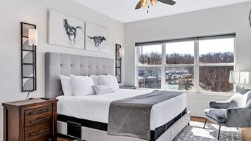 5 bedrooms, iron/ironing board, free WiFi, bed sheets