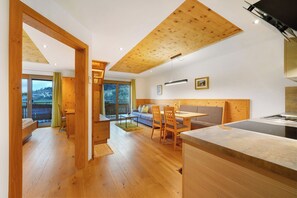 Interior - Thalerhof Apartment Christoph with Wi-Fi, Balcony & Garden (Vöran)