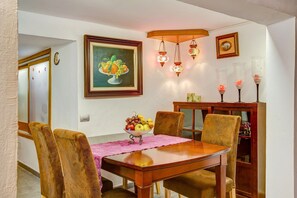 Dining - Holiday Home "Casa del Callejón" with Mountain View, Terrace & Outdoor Shower (Tejeda)