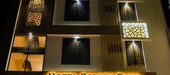 Hotel Golden Bliss