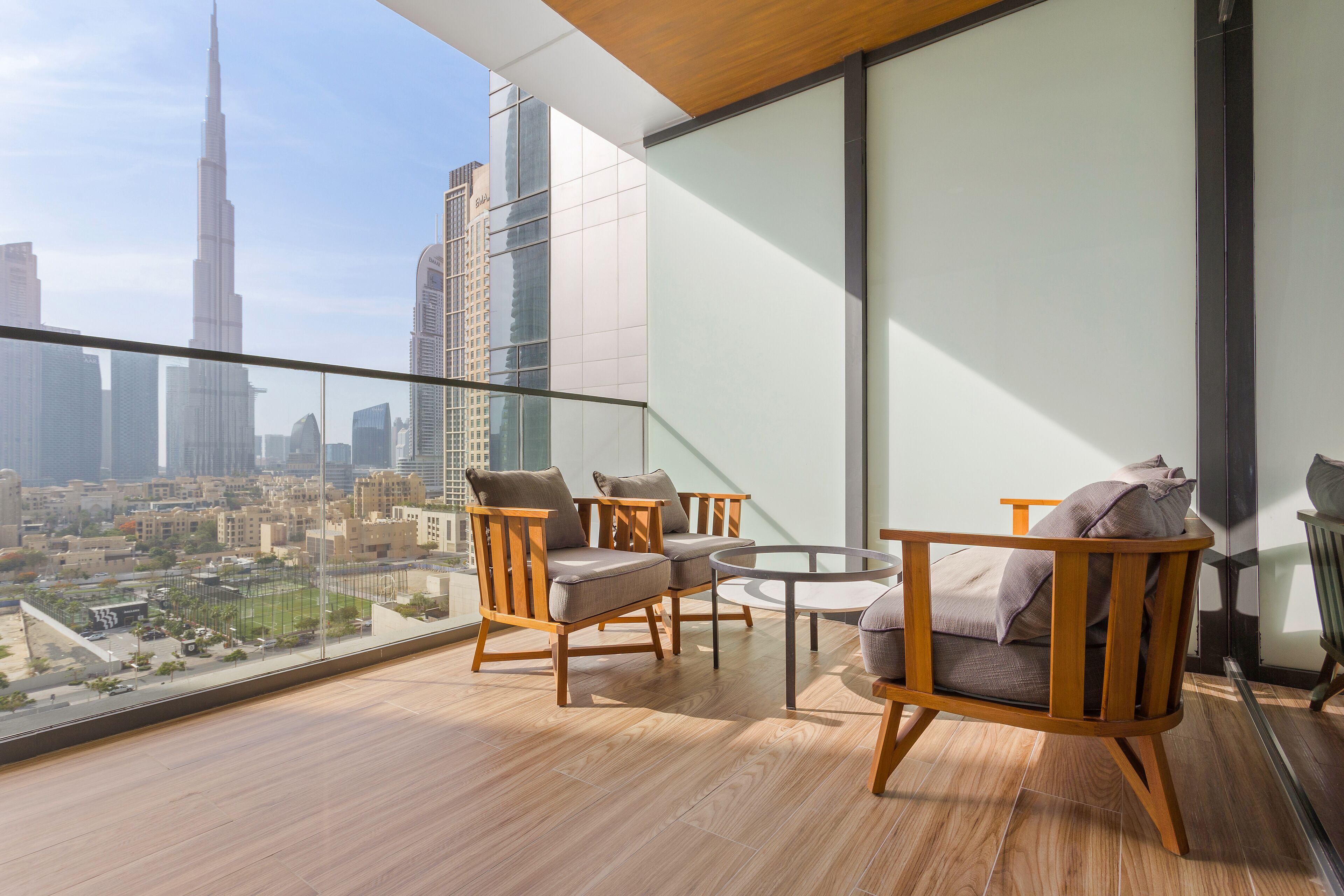 Minibar, desk, laptop workspace, rollaway beds