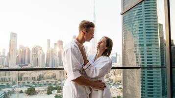 1 bedroom, minibar, desk, laptop workspace