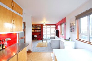 TV - Stylish 2 double bedroom flat, central London ZONE 1, EC1 (London)