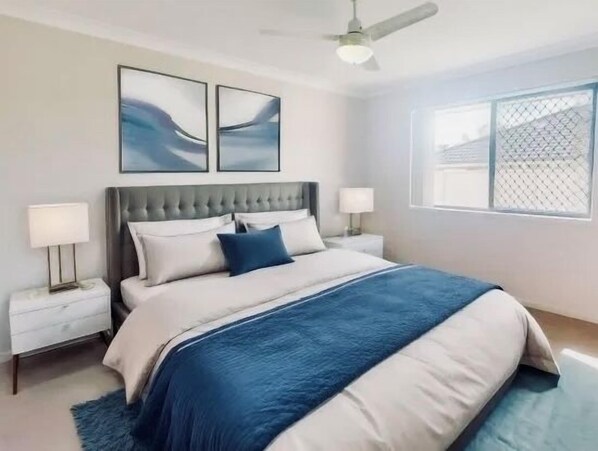 4 bedrooms, iron/ironing board, free WiFi, bed sheets