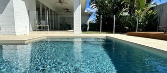 BIG Family home, Bribie Holidays, Sandstone Point Hotel Events!