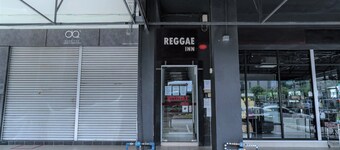 OYO 90375 Reggae Inn