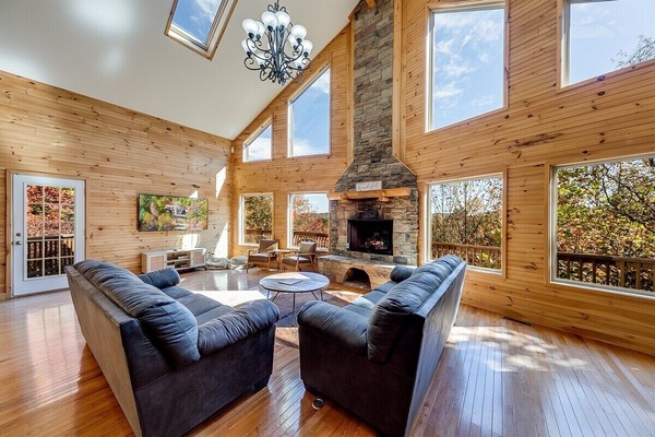 Smart-TV, peis og bordtennis