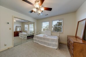4 bedrooms, free WiFi