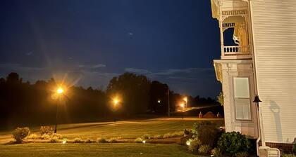 Studio Apartment located in peaceful country setting