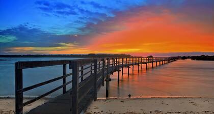Welcome to Sea Lido Urunga – With spectacular views of the estuary and park