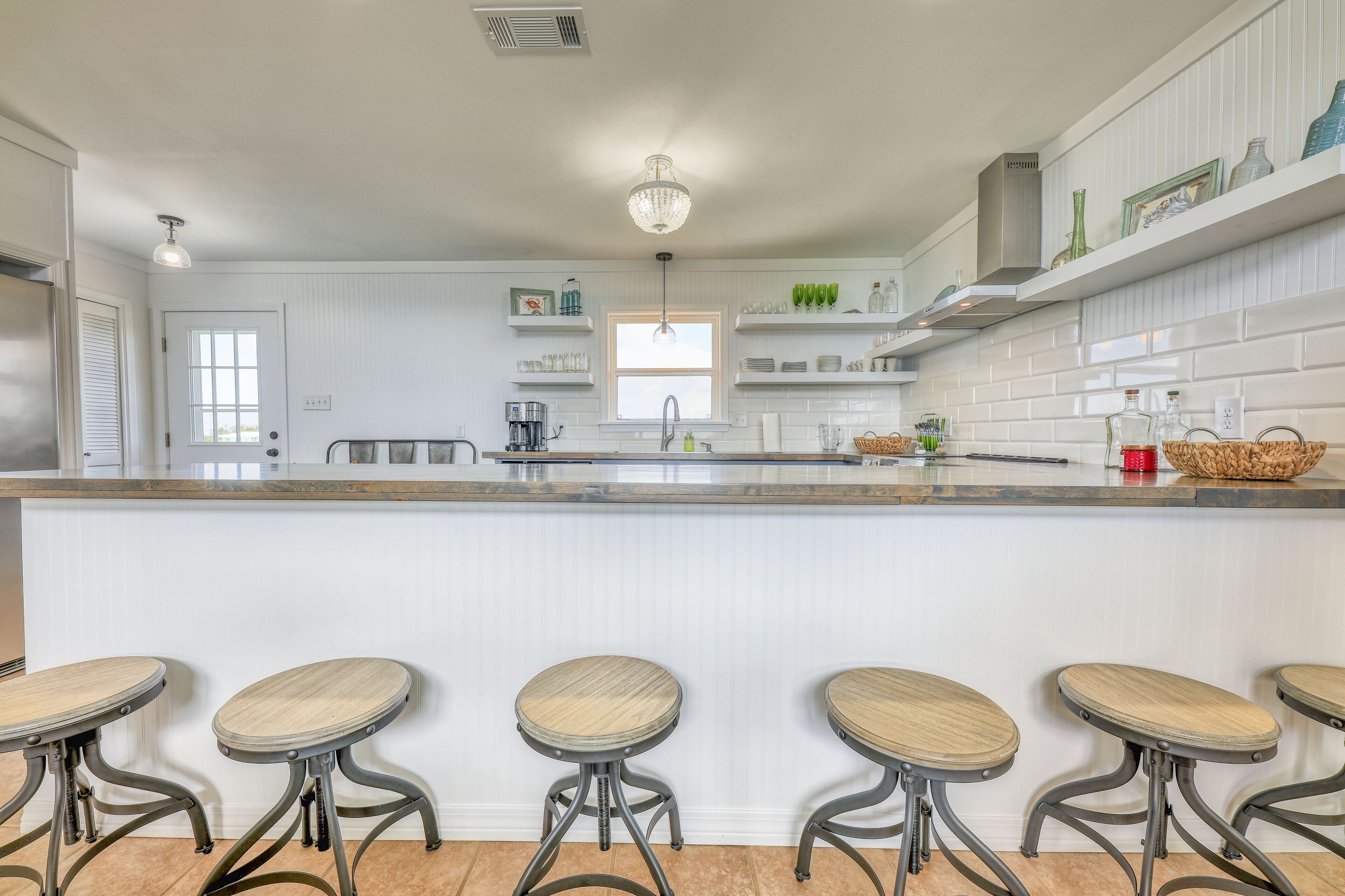 Micro-ondas, fogão, cooktop, lava-louças