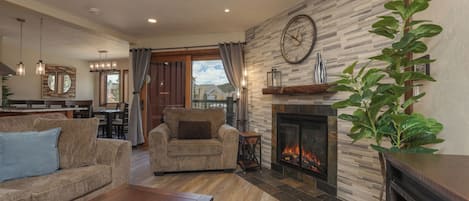 Televisión, chimenea