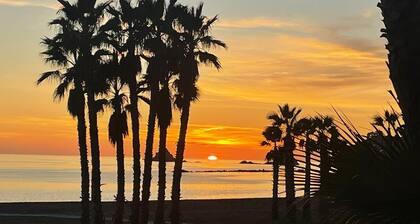 Superb apartment, 95m2 terrace, panoramic sea and mountain views, next to beach