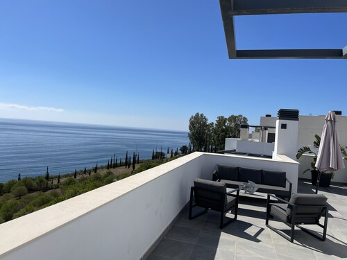 Superb apartment, 95m2 terrace, panoramic sea and mountain views, next to beach