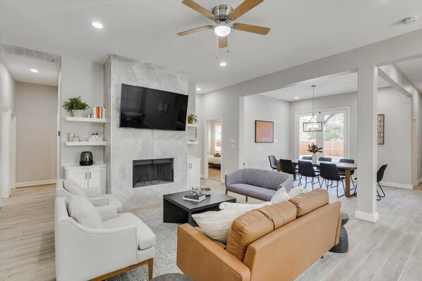 TV, fireplace, Netflix, streaming services