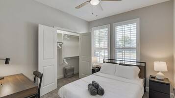 5 sovrum, strykjärn/strykbräda, wi-fi och sängkläder