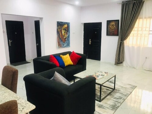 ARO | Ensuite 2BED Flat (Ogba, Ikeja)