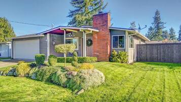 ุงูู
ูุดุฃุฉ ู
ู ุงูุฎุงุฑุฌ