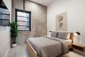 2 عدّة غرف نوم وواي فاي وملاءات أسرّة