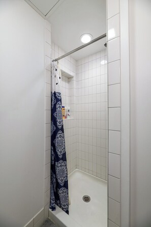 Handtücher, Seife, Shampoo