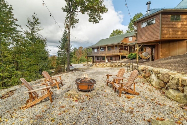 Terrace/patio - The Sommet - Magical Main Home and Guest Cottage (Jackson)
