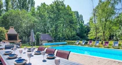 So Villa Moulin du Vinet (28) - Heated pool - Basketball - 1h30 Paris - 26p.