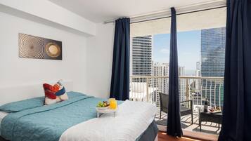 3 habitaciones, tabla de planchar con plancha y wifi gratis