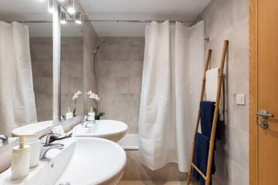 Baignoire, serviettes fournies