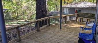 Campus Condo! Awesome Location! Walk To Everywhere!