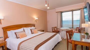 In-room safe, blackout drapes, soundproofing, free WiFi