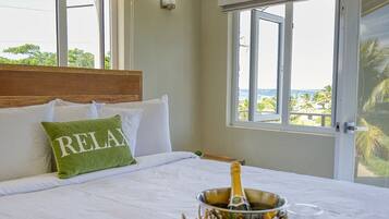 5 bedrooms, iron/ironing board, free WiFi, bed sheets