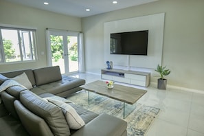 Smart TV