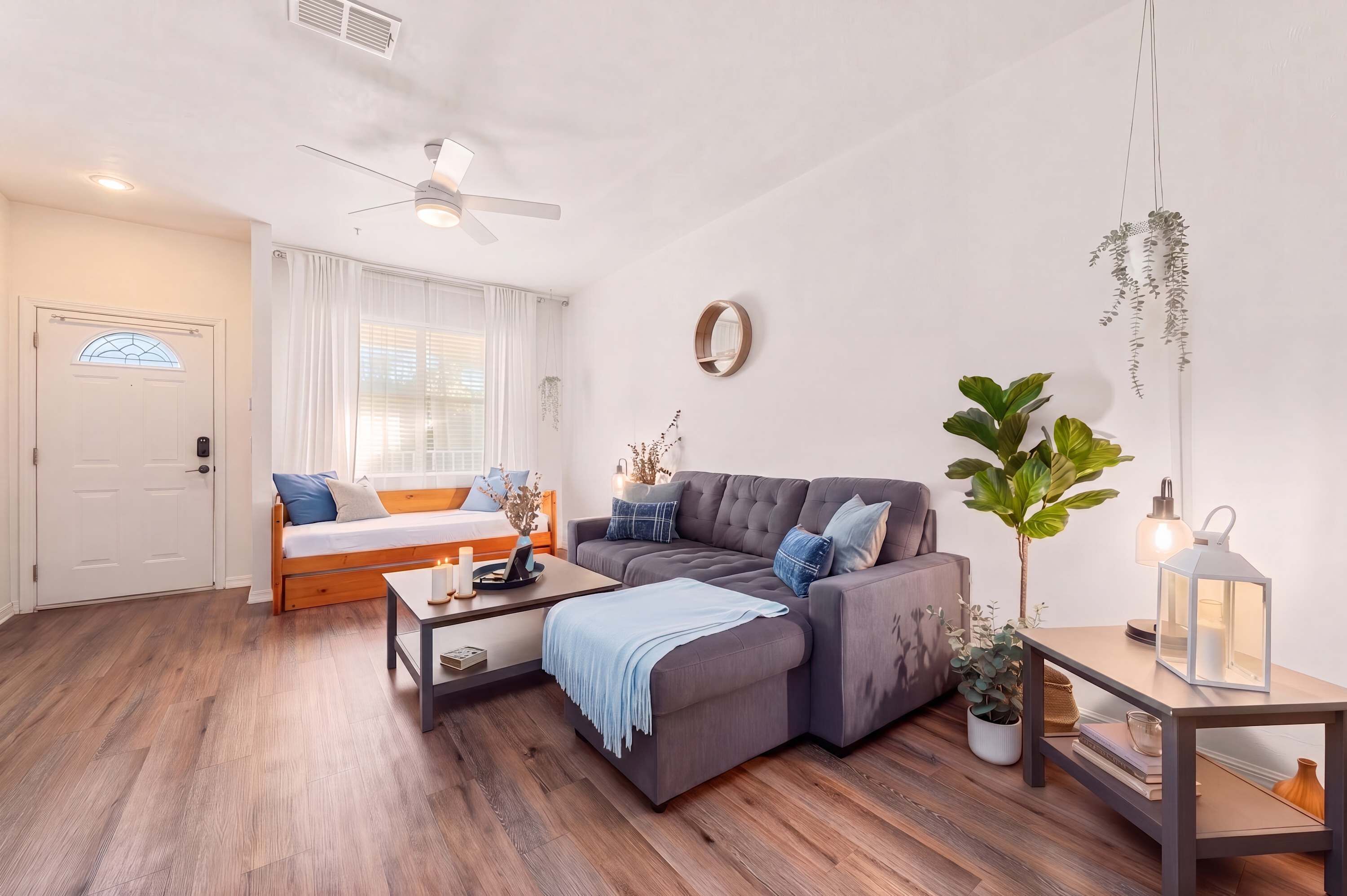 TV, Netflix, streaming services, offices