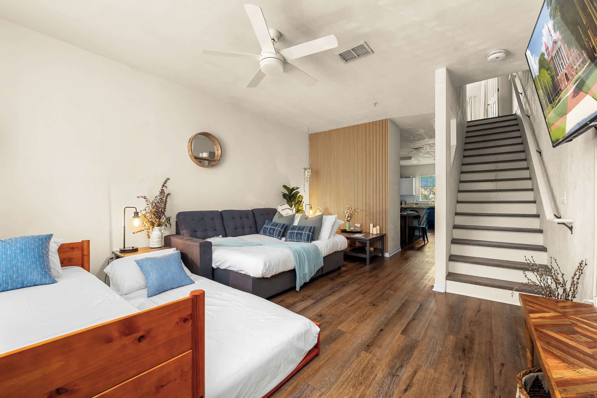 2 chambres, fer et planche à repasser, Wi-Fi, draps fournis