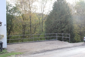 Enceinte de lâhĂ©bergement